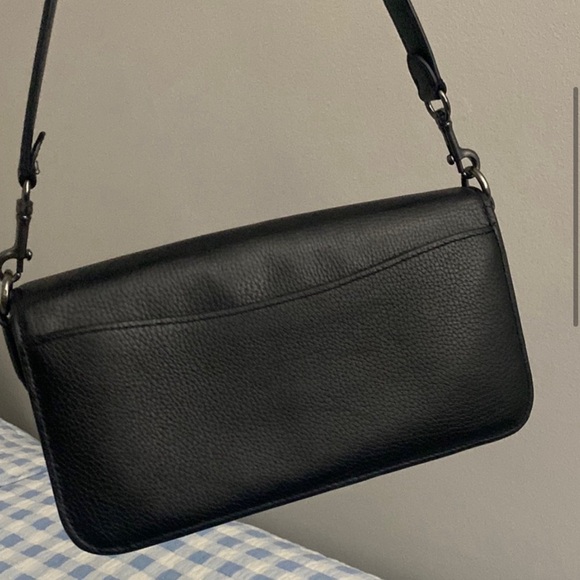 Coach Black Leather Shoulder Bag - Picture 2 of 7
